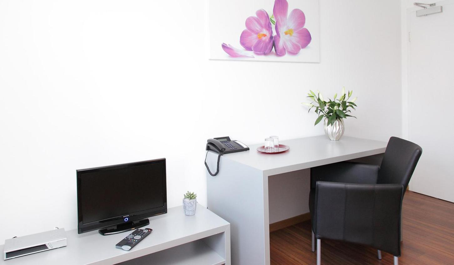 Pension Arkade Hotel Neckarsulm Luaran gambar